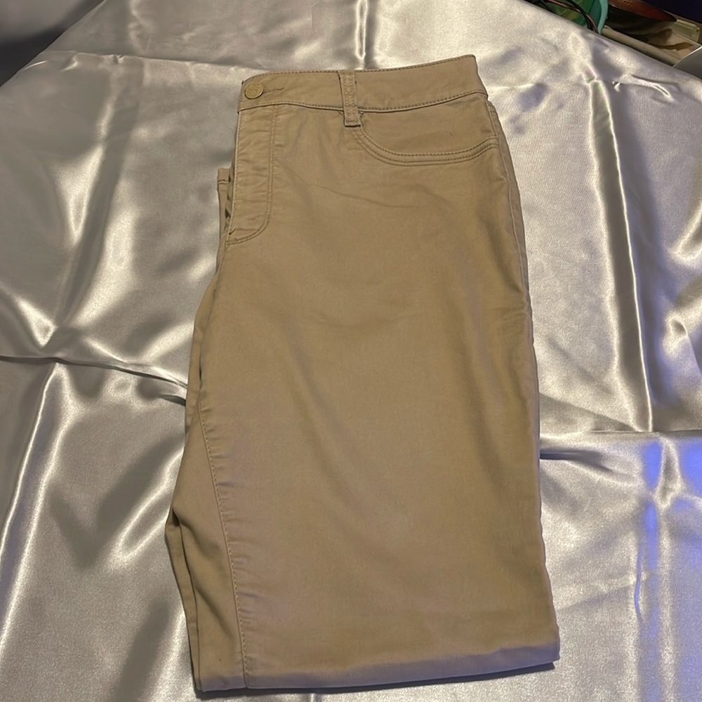 Ladies khakis